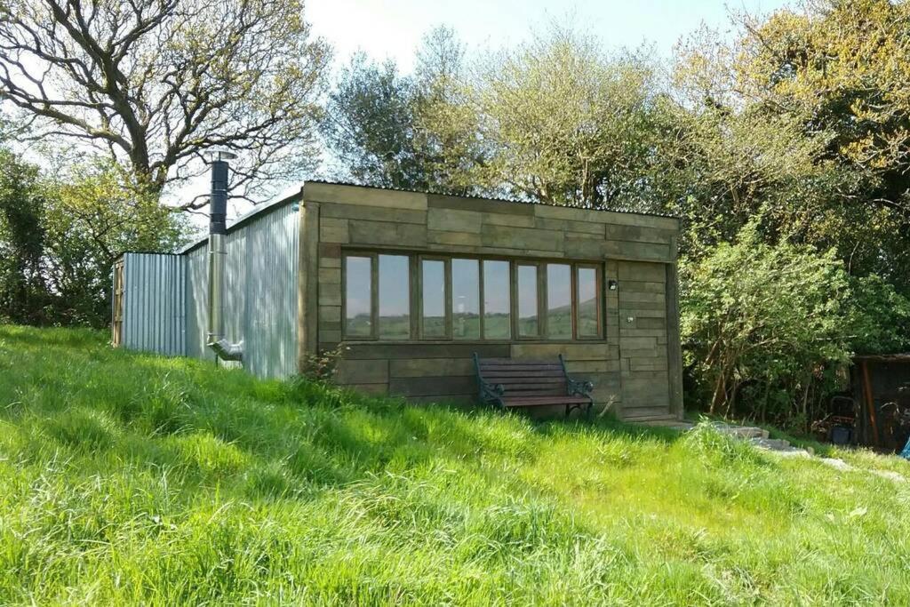 Stags View,Unique Eco Cabin, Dartmoor Views South Brent Exterior foto