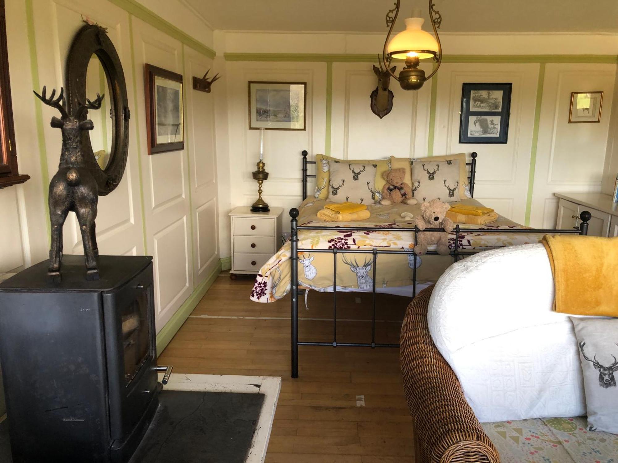 Stags View,Unique Eco Cabin, Dartmoor Views South Brent Exterior foto